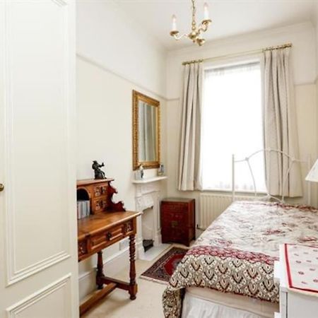 Large 3 Bed Flat In Central Wimbledon Londres Exterior foto